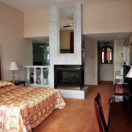 Lockport Inn And Suites Rum bild