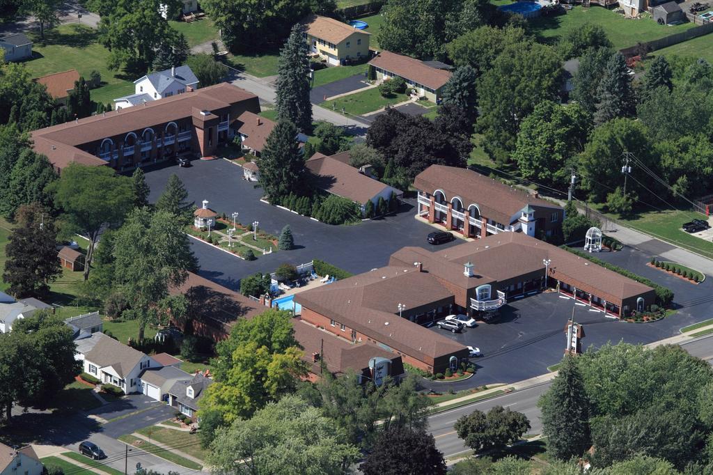 Lockport Inn And Suites Exteriör bild